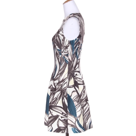 H&M wild floral printed dress size 6 in great condition! - Picture 2 of 14